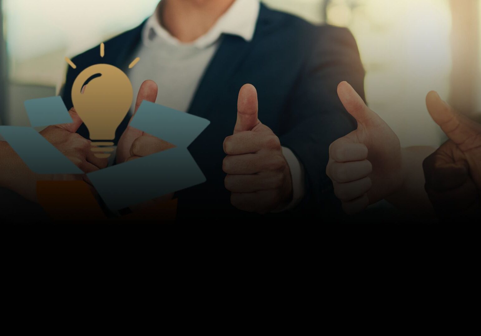 banner RSD Confianza y excelencia en cada solución Manos levantando el pulgar en señal de aprobación con el logotipo de R Soluciones Digitales en primer plano.